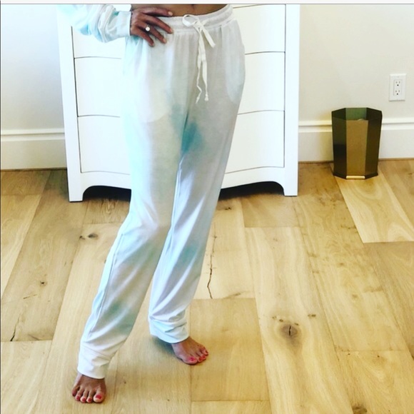 BELGIUM Tie Dye PJS Long Sleeve Button Top & Pants - Picture 8 of 10